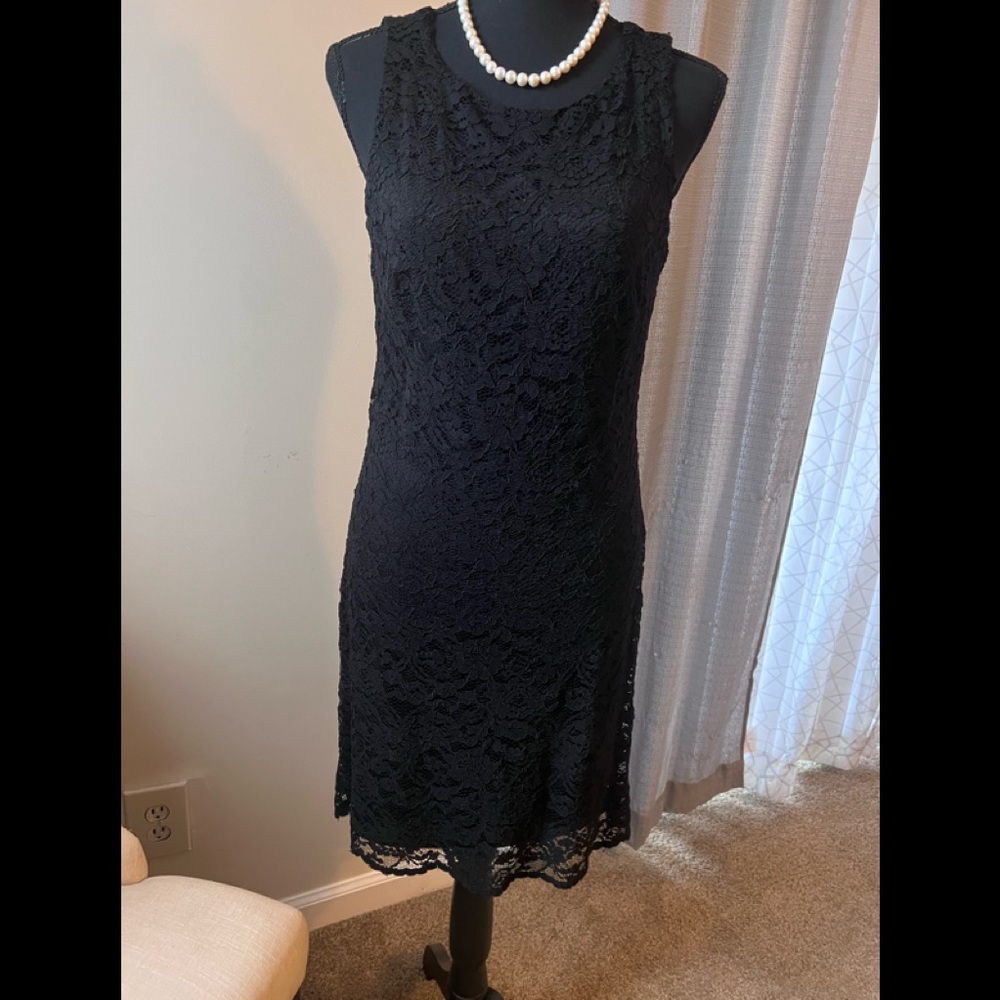 Ralph Lauren black  Scalloped Lace
Cocktail Dress